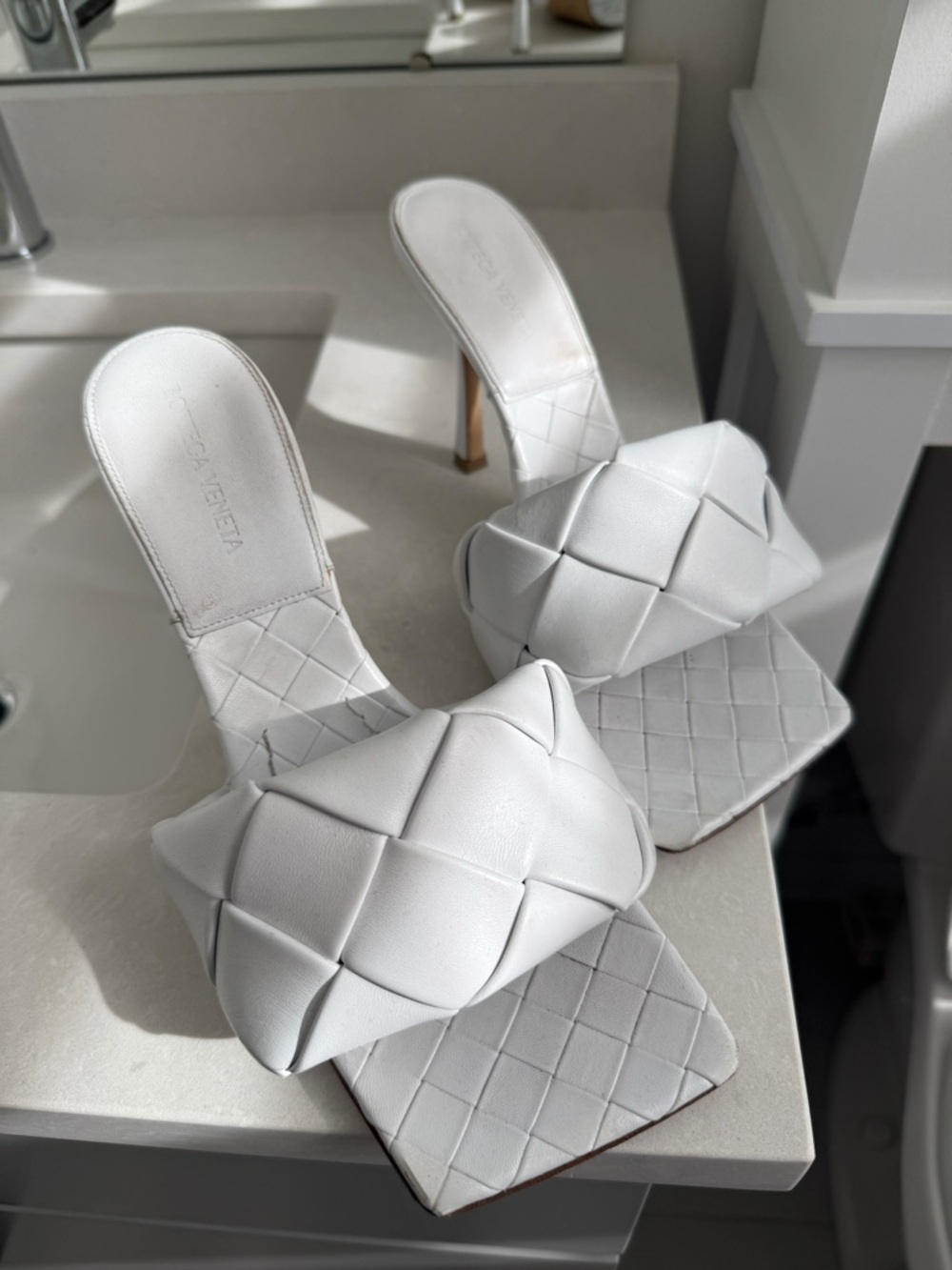 Bottega Veneta White Padded Leather Heeled Mules